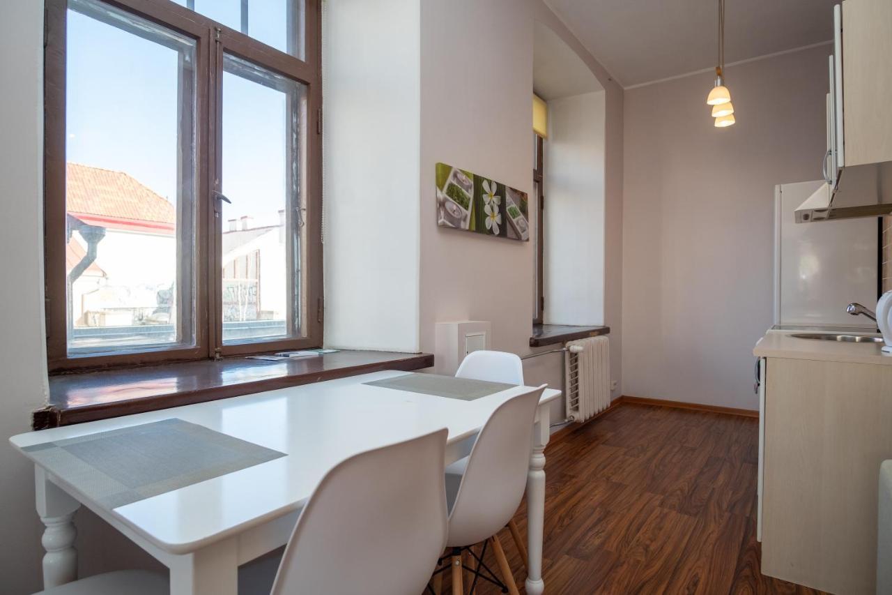 Old Town Studio Apartment - Uus Street 24 Tallinn Exterior photo